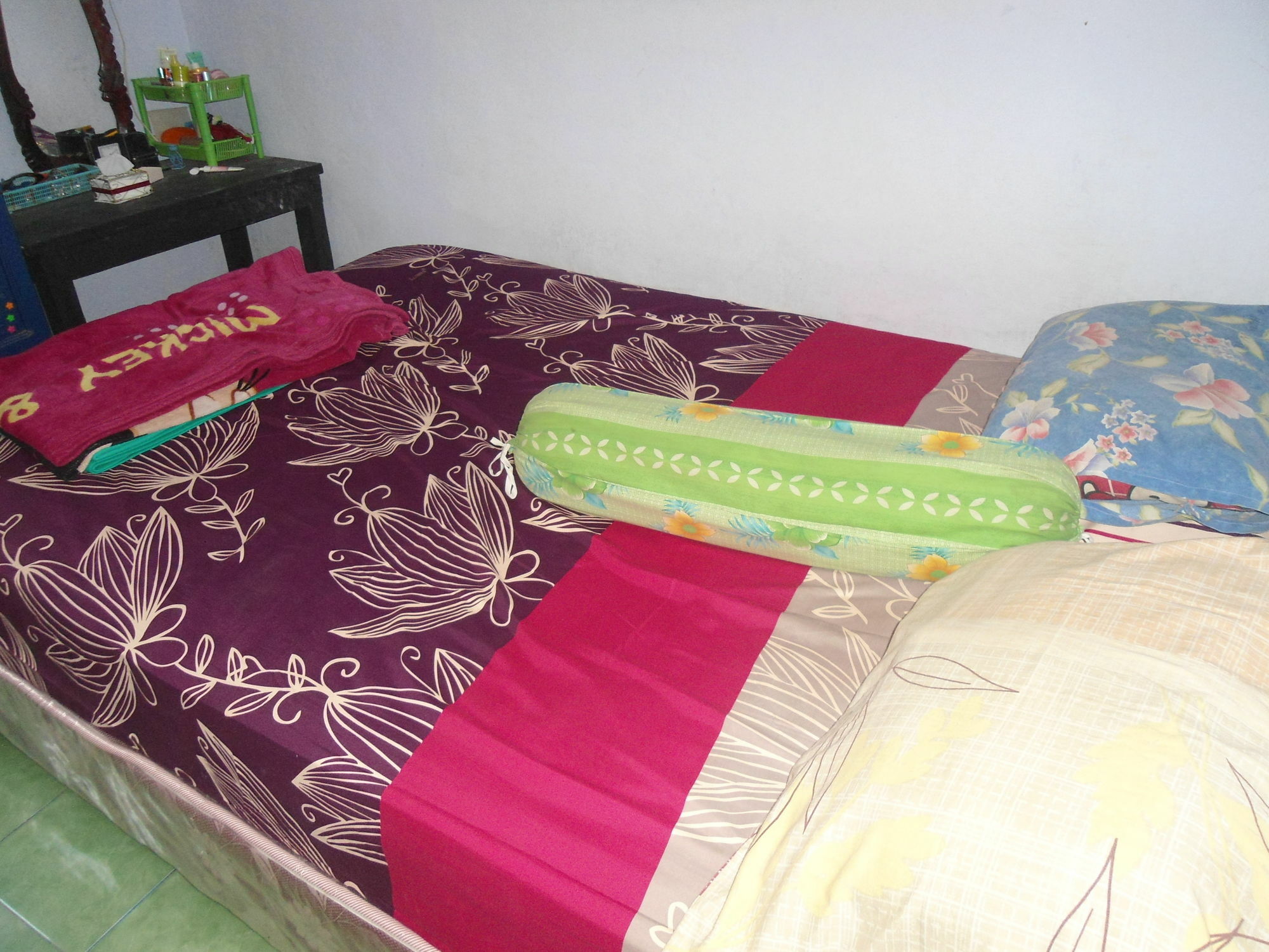 Osingvacation Bed & Breakfast Tamansuruh Ngoại thất bức ảnh