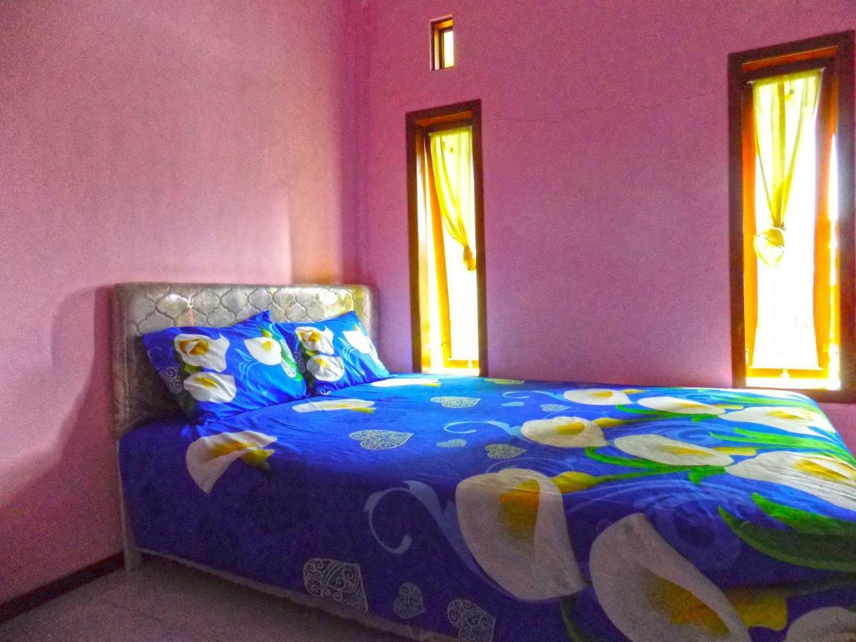 Osingvacation Bed & Breakfast Tamansuruh Ngoại thất bức ảnh